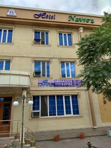 Hotel Navro'z