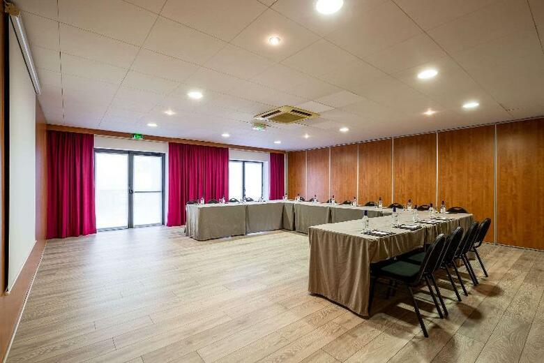 Hotel Quality Suites Bordeaux Aeropo
