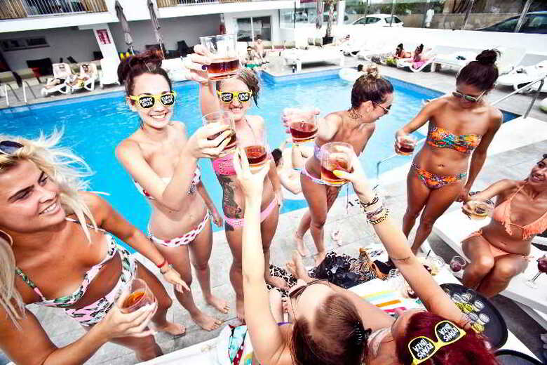 Ryans Ibiza Apartments - Adults Only