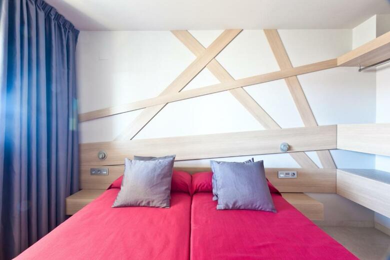 Ryans Ibiza Apartments - Adults Only