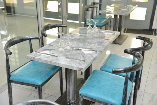 Jess Hotel Kpalim�
