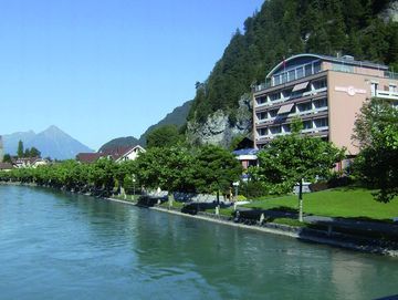 Goldey Swiss Q Hotel