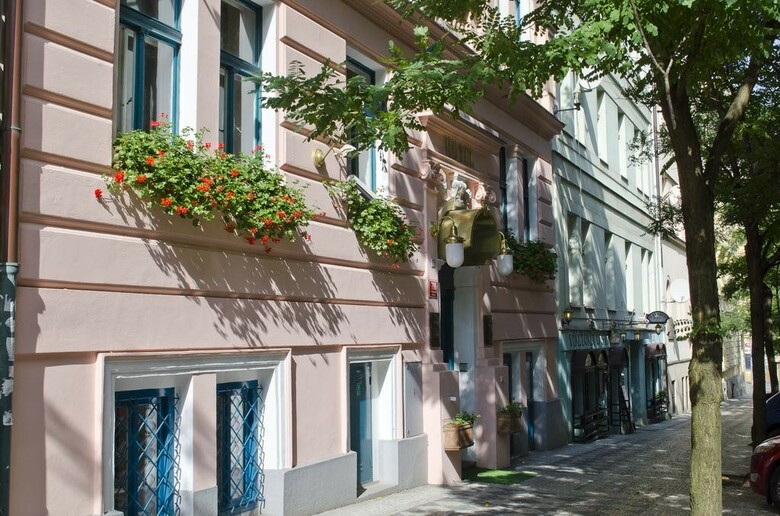 Hotel Anna