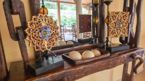 Hotel Rancho Guacamayos