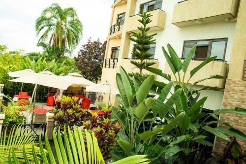 Hill View Hotel & Aparts
