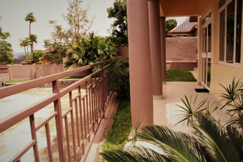 Kimenyi Home
