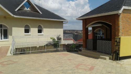 Motel Corina K Guest House