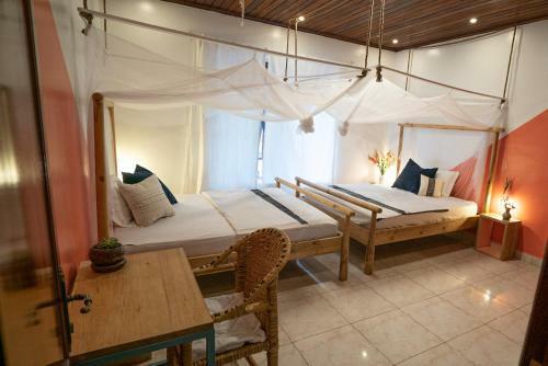 Hostal The Nest