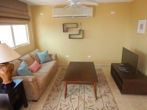 Apartamento Ocean Breeze Hilltop Penthouse