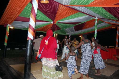 Le Bambou Gorilla Lodge