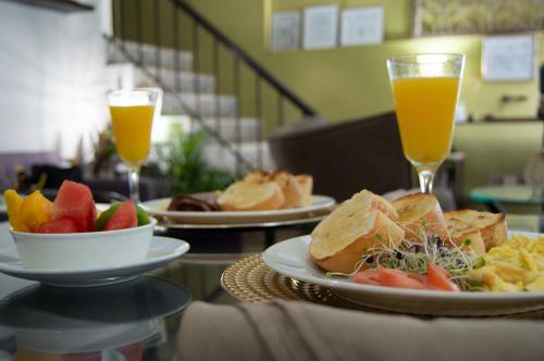 Hostal San Sebastian Bed & Breakfast