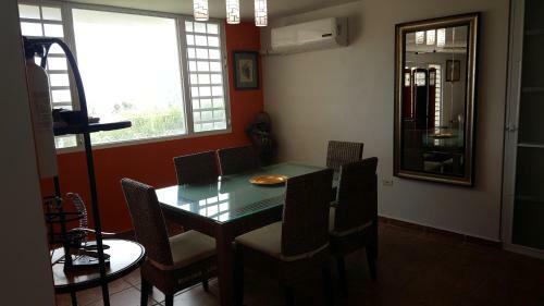 Villa Mountian Top Townhouse W/ Ocean View