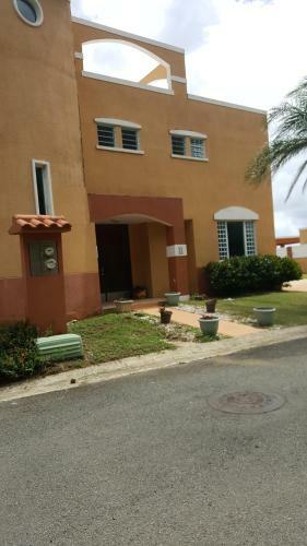 Villa Mountian Top Townhouse W/ Ocean View