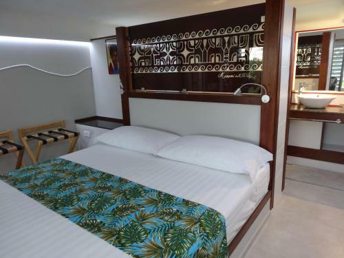 Hostal Rangiroa Tiputa Lodge