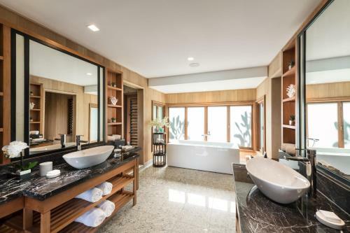 Hotel Conrad Bora Bora Nui