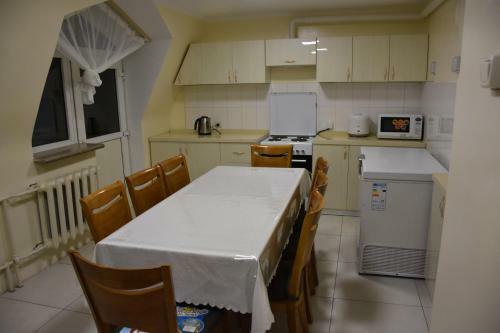 Hostal Sunpath Mongolia Tour & Guest House