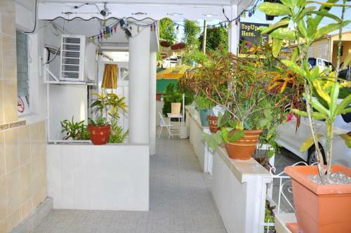 Hostal Arjan Apartments