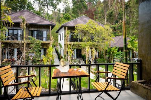 Hotel Koh Rong Hill Beach Resort