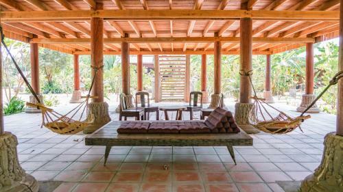 Hotel Rajabori Villas Resort