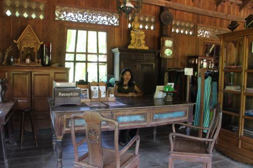 Hotel Rajabori Villas Resort