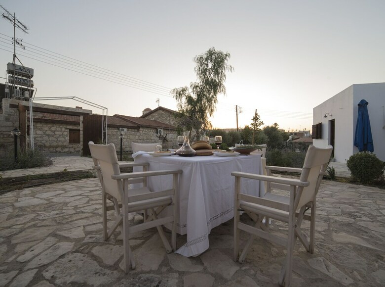 Bed & Breakfast Meleni Cottage Houses