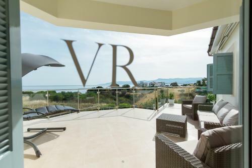 Villa Riverside