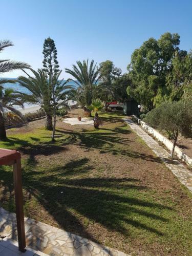 Elena Sea Side