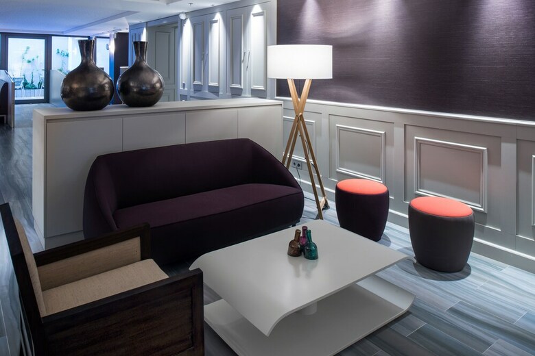 Hotel Catalonia Square