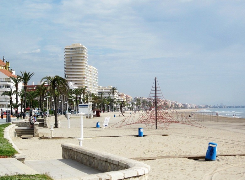 Apartamento Papa Luna 3000