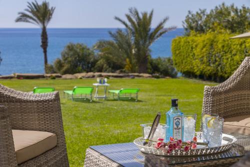 Maroni Beachfront Villa