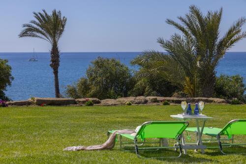 Maroni Beachfront Villa