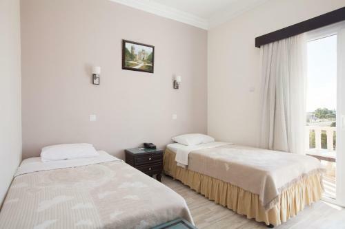 Exotic Hotel & Spa