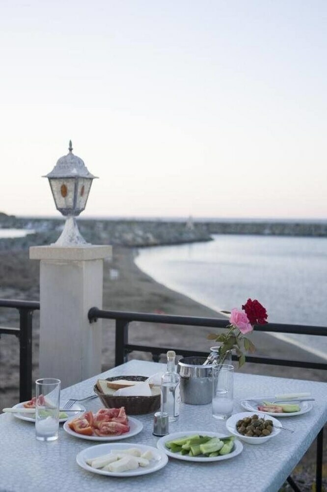 Tylos Beach Hotel