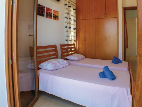 Four-bedroom Holiday Home In Tala-paphos