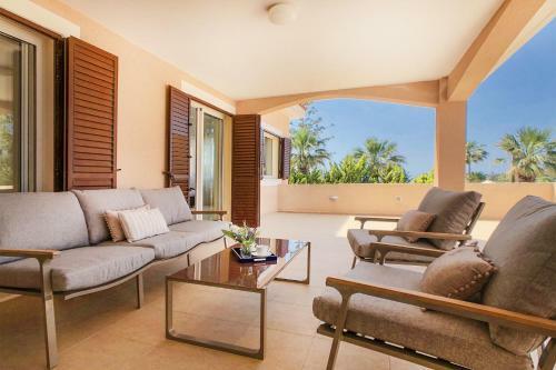 Villa Sapphire