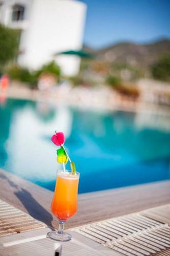 Joya Cyprus Starbright Garden Apartment