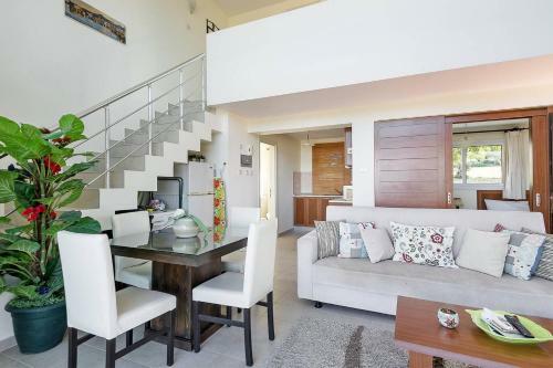 Joya Cyprus Maroon Garden Apartment