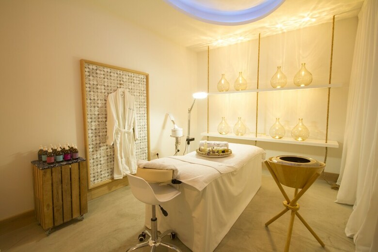 Hotel Aelia Wellness Retreat