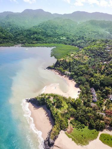 Moheli Laka Lodge