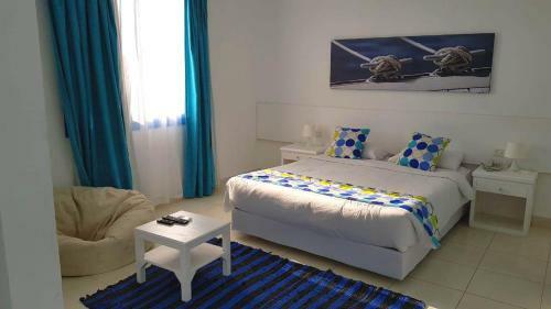 Lagoonie Lodge & Beach