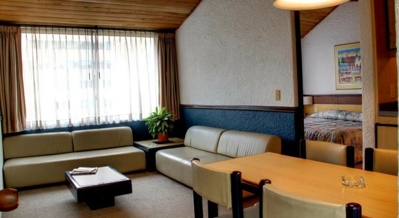 Suites Real 97