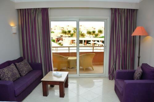 Romance Hotel