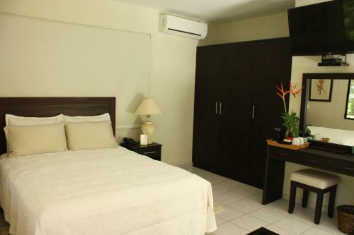 Paraiso Escondido Hotel Villas & Resort