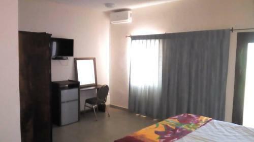 Bay Inn Hotel
