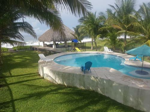 Oceanfront Monterrico Casa Playa Tortuga
