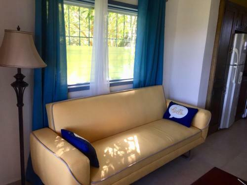 Hostal Residences Etang Du Jong