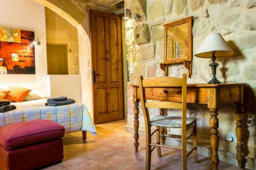 Villa Karmnu Holiday Farmhouse