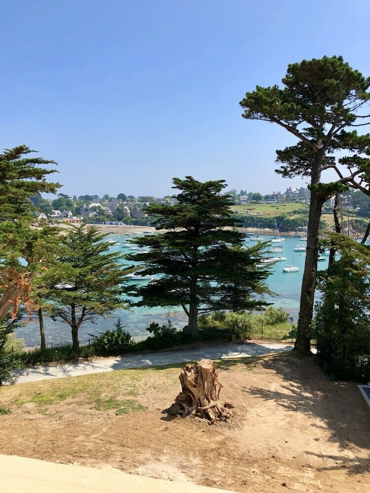 Hotel Le Nessay