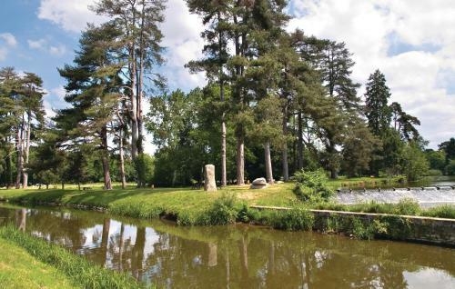 Three-bedroom Holiday Home In Ruffiac