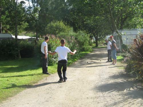 Camping De La Baie De T�r�nez
